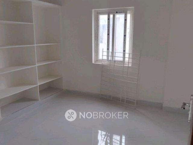 3 BHK Flat In Heera Moti Pride Appartments For Sale In Kistareddypet