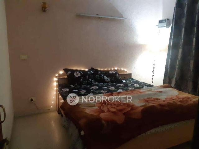 3 BHK Flat In Hrc Apartments, Indirapuram For Sale In Indirapuram