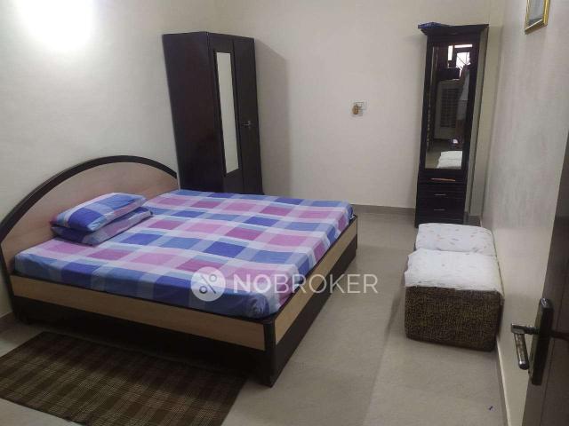 3 BHK Flat In Indraprastha Extension 2, Sector 49 for Rent In Indraprastha Extension Ii