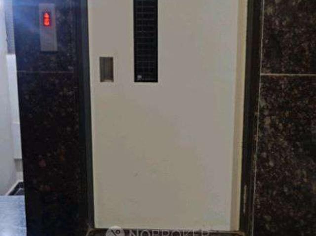 3 BHK Flat In Isaaq For Sale In Md Lines, Tolichowki