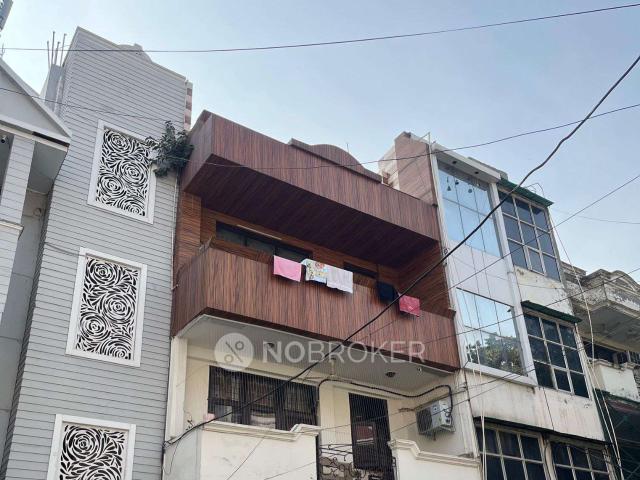 3 BHK Flat In Jaipuria Sunrise Enclave, Kaushambi for Rent
