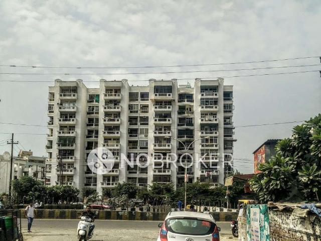 3 BHK Flat In Kesar Garden Apartments for Rent In Sector 48