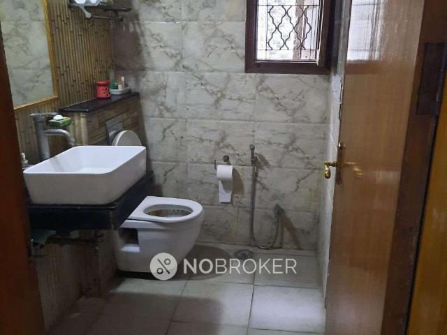 3 BHK Flat In Krishana Apartment For Sale In Safdarjung Enclave