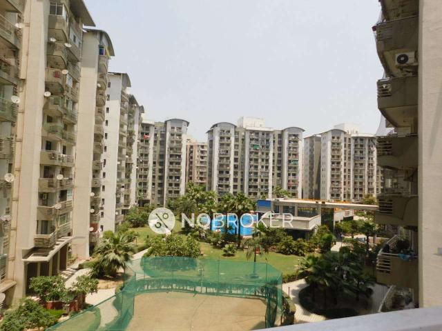 3 BHK Flat In Krishna Apra Gardens for Rent In Indirapuram