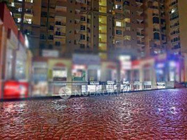 3 BHK Flat In Paramount Floraville For Sale In Sector 137