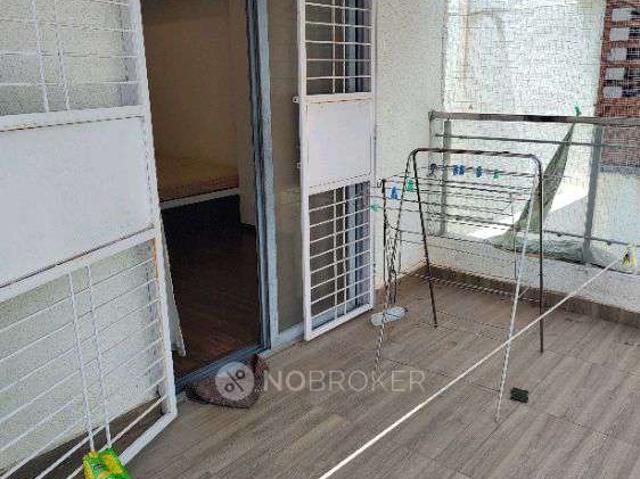 3 BHK Flat In Paranjape Crystal Towers for Rent In Block g
