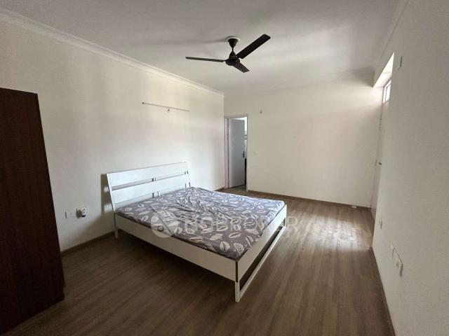 3 BHK Flat In Pareena Express Heights for Rent In Sector 99