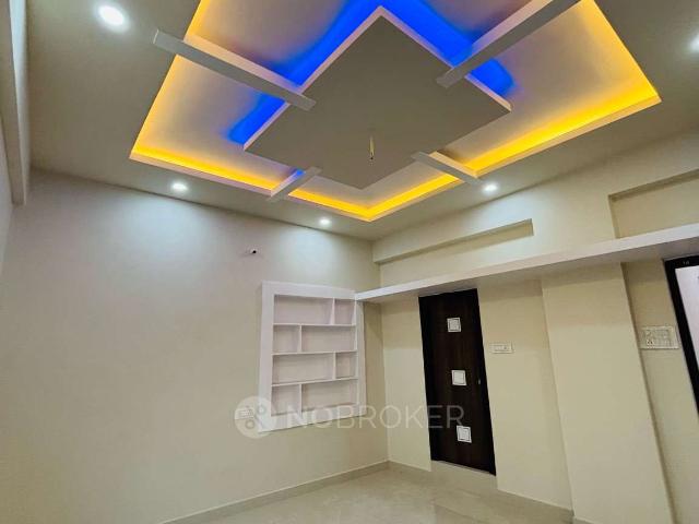 3 BHK Flat In Park Avenue For Sale In Shastripuram Colony, Nawab Saheb Kunta