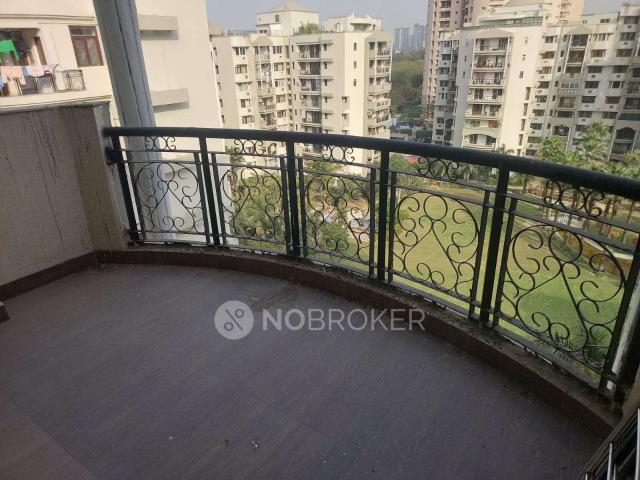 4 BHK Flat In Parsvnath Srishti for Rent In Sector 93
