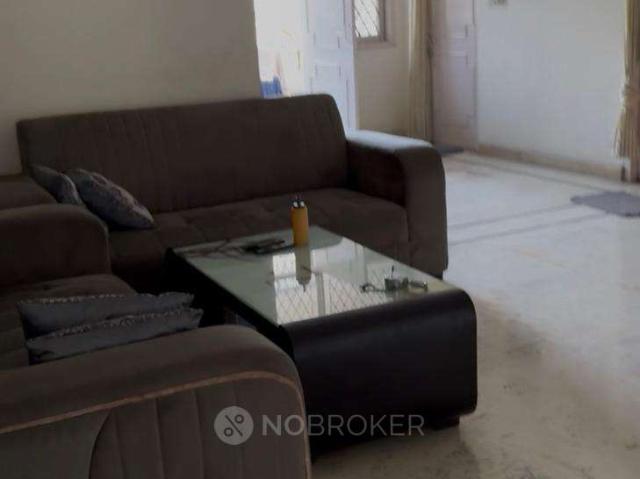 3 BHK Flat In Plot No68 Judge Colony, Sector 9 for Rent In