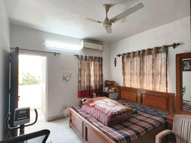 3 BHK Flat In Pocket a Vikas Puri Extension For Sale In Tilak Nagar