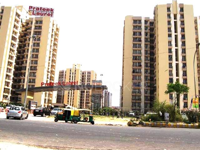 3 BHK Flat In Prateek Laurel for Rent In Sector 120