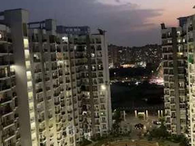 3 BHK Flat In Prateek Wisteria for Rent In Sector 77