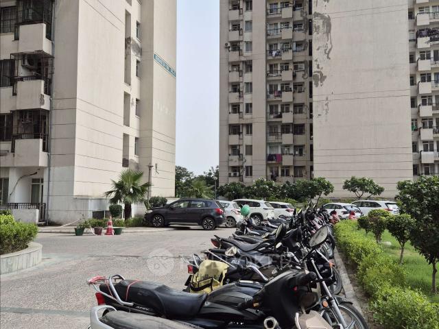 3 BHK Flat In Prateek Wisteria For Sale In Sector 77