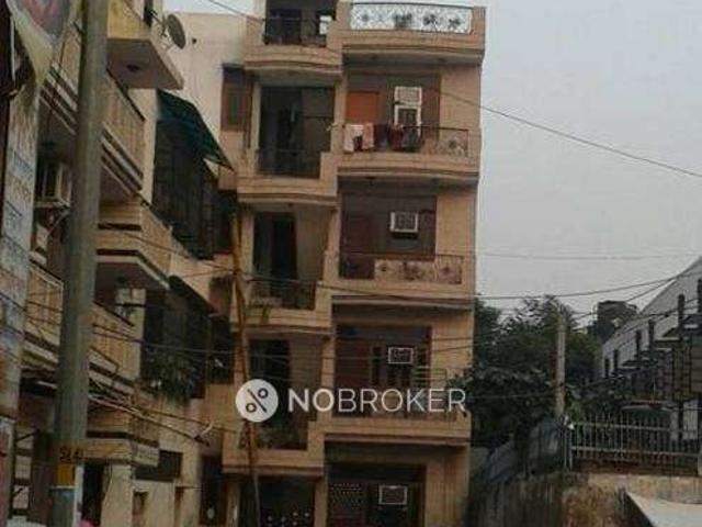 3 BHK Flat In Rwa Model Town for Rent In Model Town