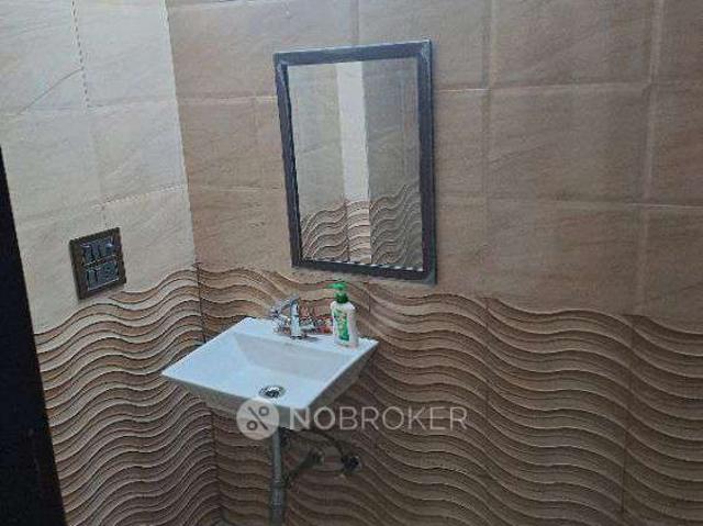 3 BHK Flat In Rwa Saket Block J for Rent In Saket
