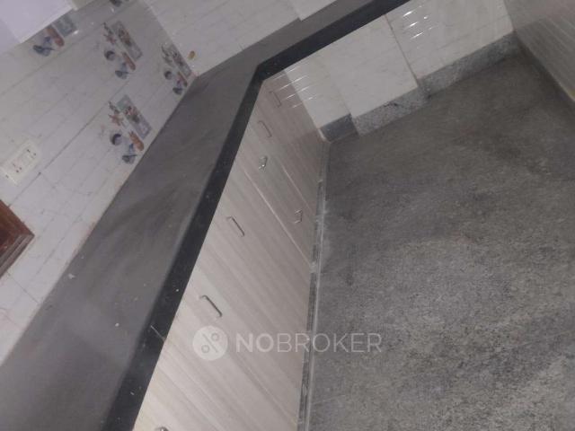 3 BHK Flat In Rwa South Uttam Nagar, Subhash Park for Rent In Bindapur Matiala Road