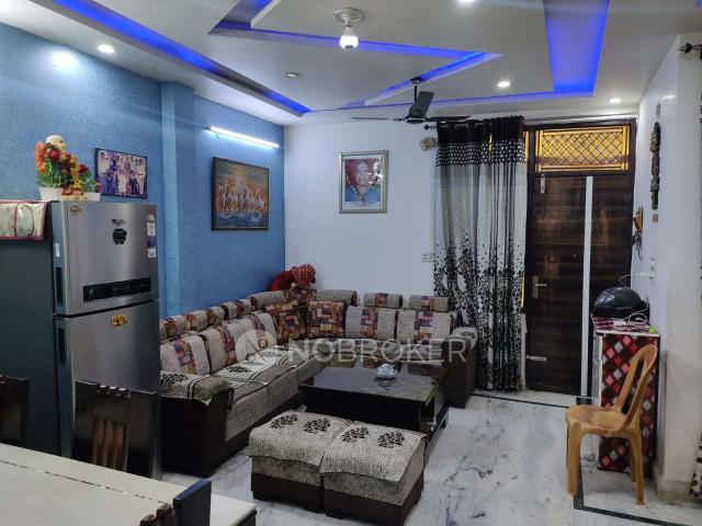 3 BHK Flat In Rz 2, Om Vihar, Uttam Nagar For Sale In Uttam Nagar