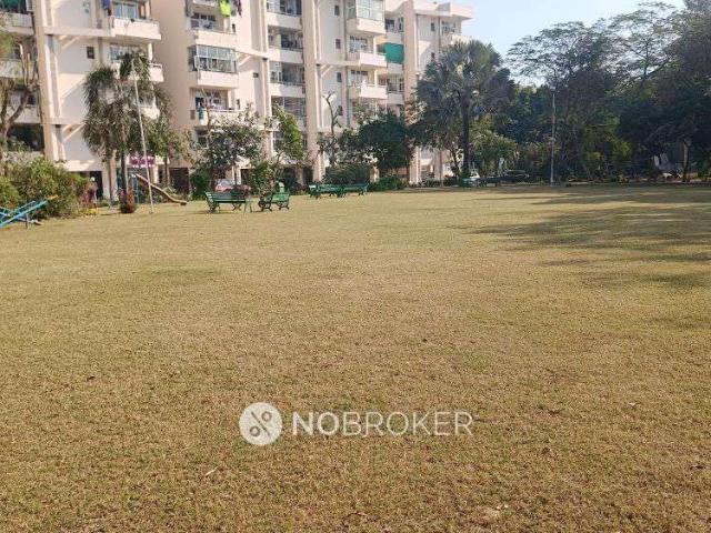 3 BHK Flat In Raheja Teacher's Apartments For Sale In Sector 31