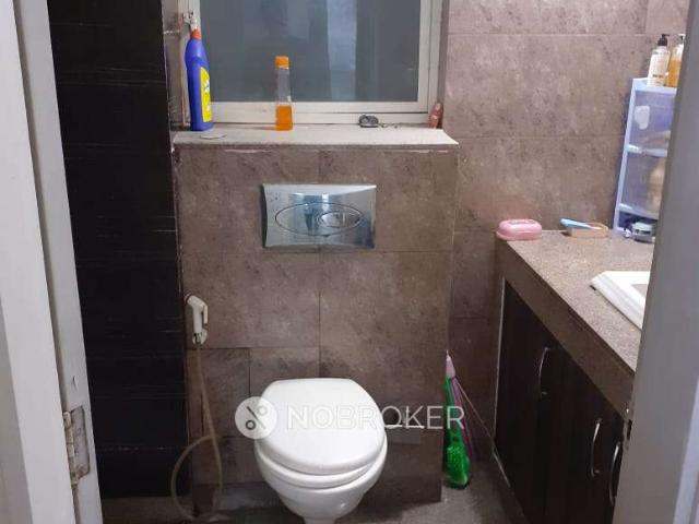3 BHK Flat In Raheja Vedaanta for Rent In Sector 108