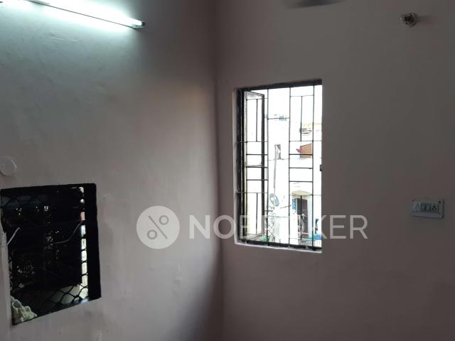 2 BHK Flat In Rajouri Apartments for Rent In Rajouri Garden