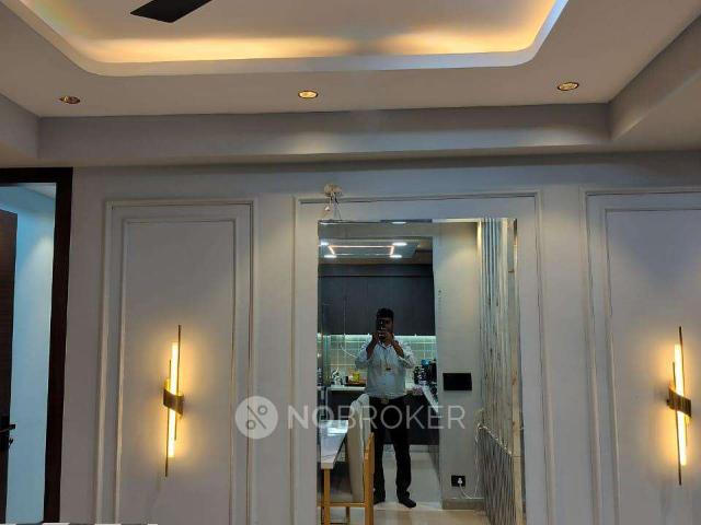 3 BHK Flat In Ramprastha City The Edge Towers for Rent In