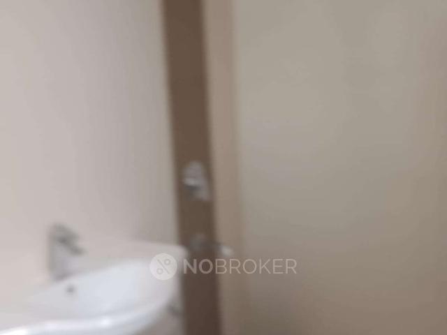 3 BHK Flat In Ramprastha The Edge Towers for Rent In Sector 37d