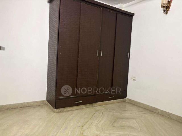 3 BHK Flat In Rani Bagh, Pitam Pura for Rent In Pitam Pura