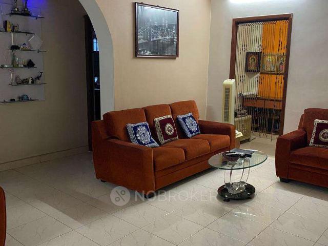 3 BHK Flat In Ratna Apartment for Rent In Velachery