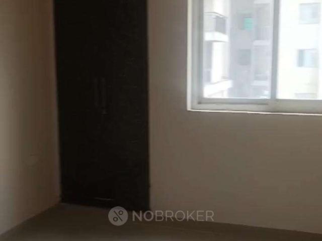 3 BHK Flat In Ratan Pearls, Roza Yakubpur For Sale In Roza