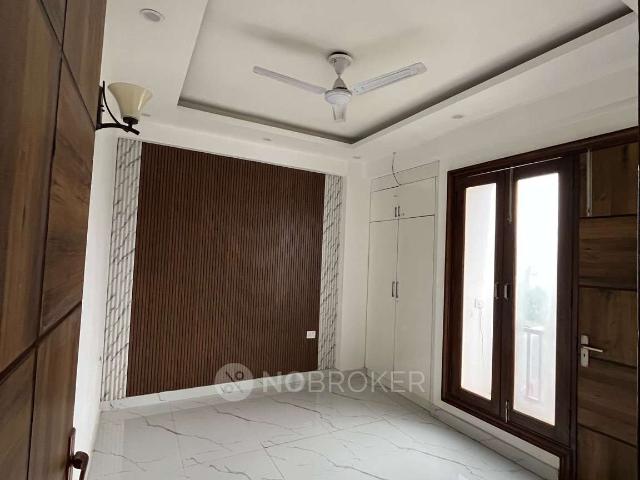 3 BHK Flat In Royalgreen For Sale In Bhatti Kalan