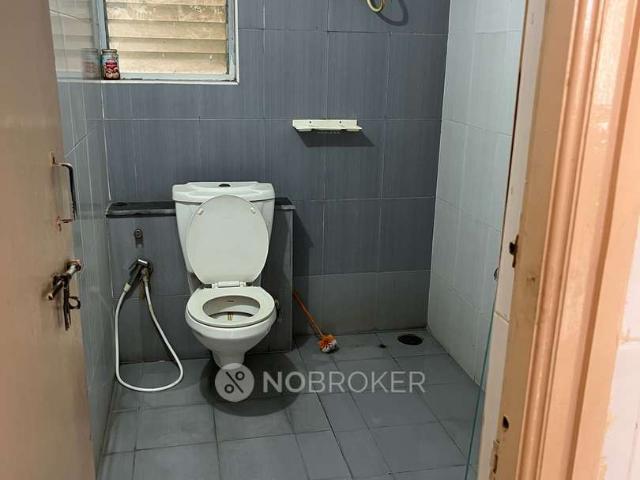 3 BHK Flat In Standalone Buildihg for Lease In Hbr Layout