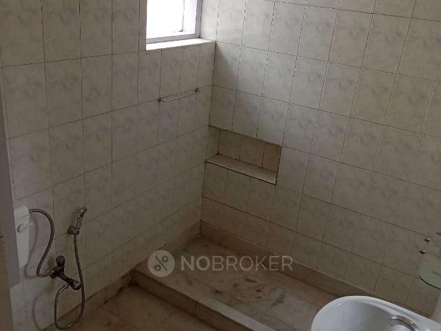 3 BHK Flat In Standalone Building for Rent In Greater Kailash 2