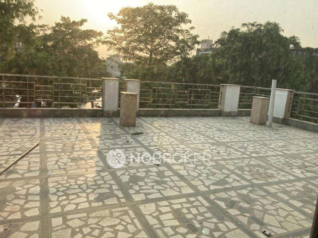 3 BHK Flat In Standalone Building for Rent In Sector 43