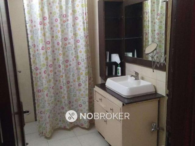 3 BHK Flat In Standalone Building For Sale In East Of Kailash