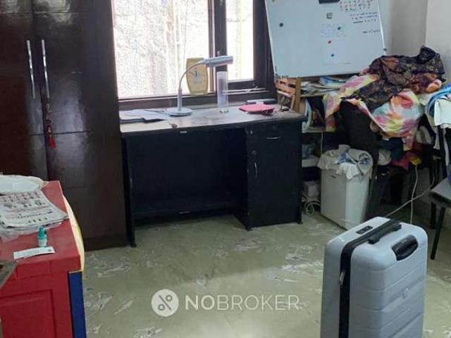 3 BHK Flat In Standalone Building For Sale In Old Rajinder