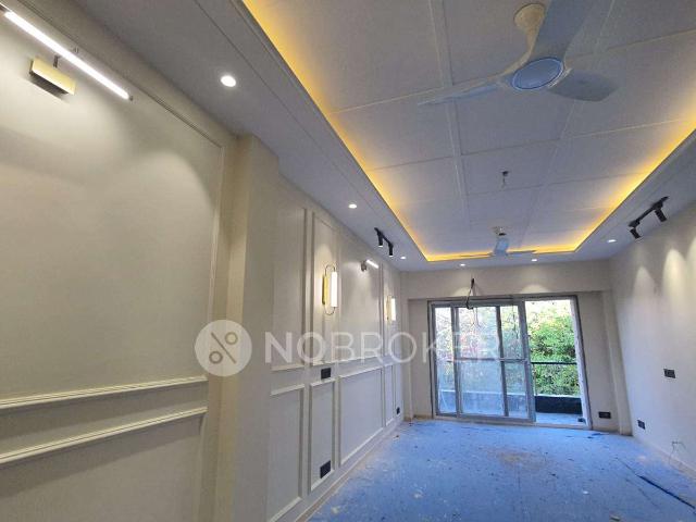 3 BHK Flat In Standalone Building For Sale In Malviya Nag