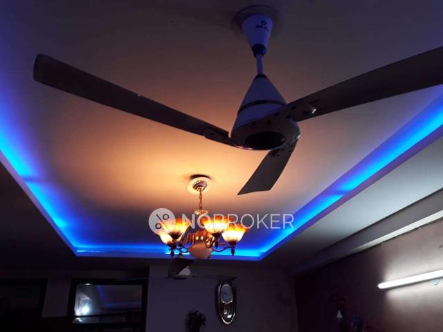 3 BHK Flat In Standalone Building For Sale In Uttam Nagar