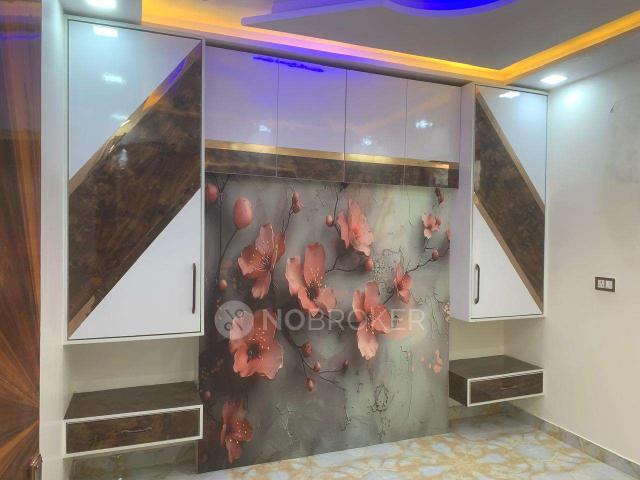 3 BHK Flat In Standalone Building For Sale In Uttam Nagar