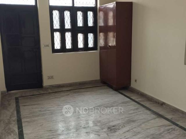 3 BHK Flat In Standlaon Ebuilding for Rent In Paschim Vihar