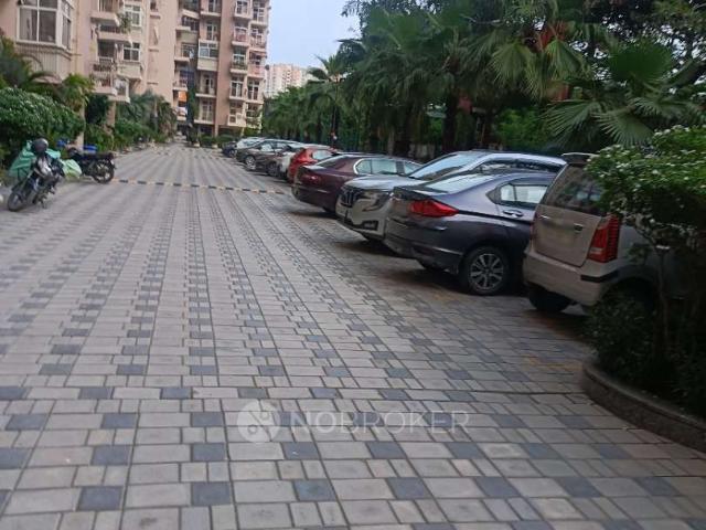 3 BHK Flat In Supertech Livingston for Rent In Crossings Republik
