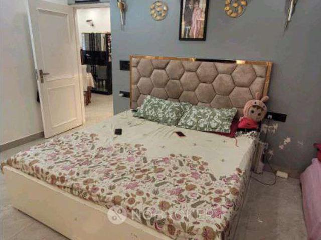 3 BHK Flat In Sampada Apartments for Rent In Sector 46