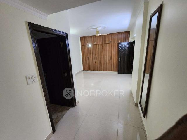 3 BHK Flat In Saraswati Narmada Ganga Yamuna Apartment, Vasant Kunj for Rent In Vasant Kunj