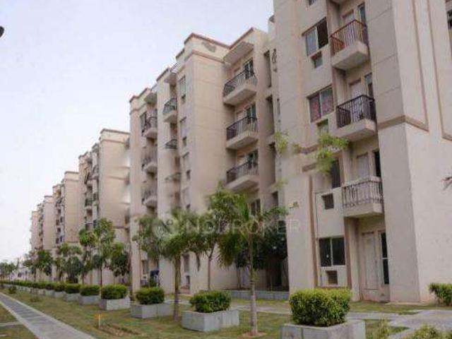 3 BHK Flat In Sare Crescent Parc Green Parc Phase Ii For Sale In Sector 92