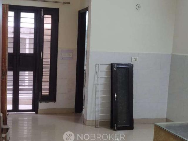 3 BHK Flat In Satandalone Building for Rent In Vasant Kunj