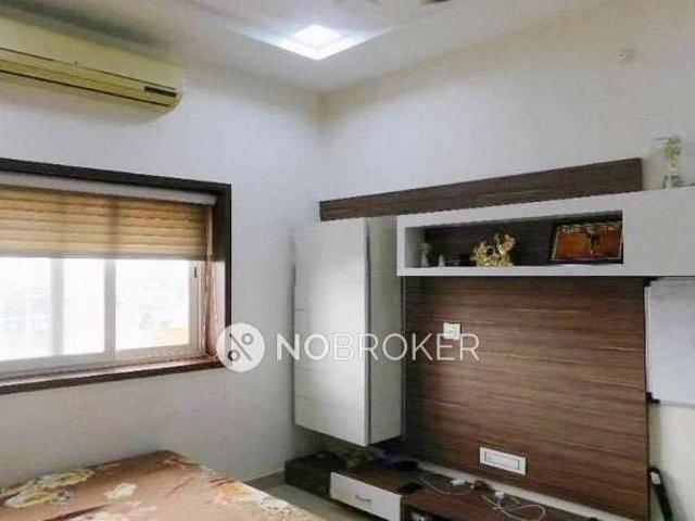 3 BHK Flat In Satguru Kripa Building For Sale In Pimpri Colony