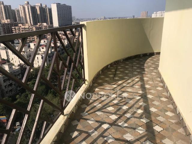 3 BHK Flat In Saya Gold Avenue for Rent In Indirapuram