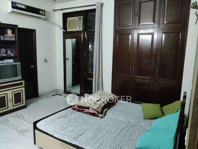 3 BHK Flat In Sb for Rent In Kalkaji