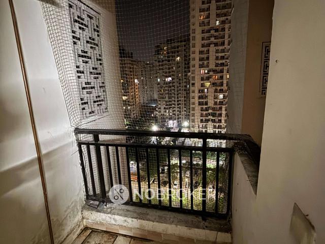 3 BHK Flat In Sethi Max Royal for Rent In Sector 76