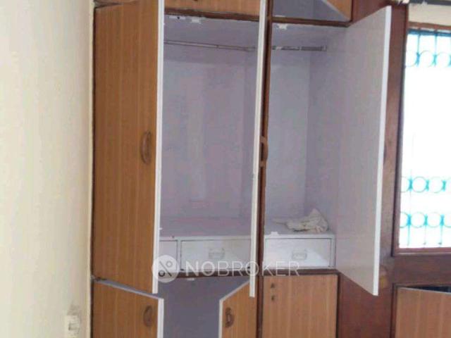 3 BHK Flat In Sfs Flats Mayur Vihar for Rent In Mayur Vihar Phase Iii